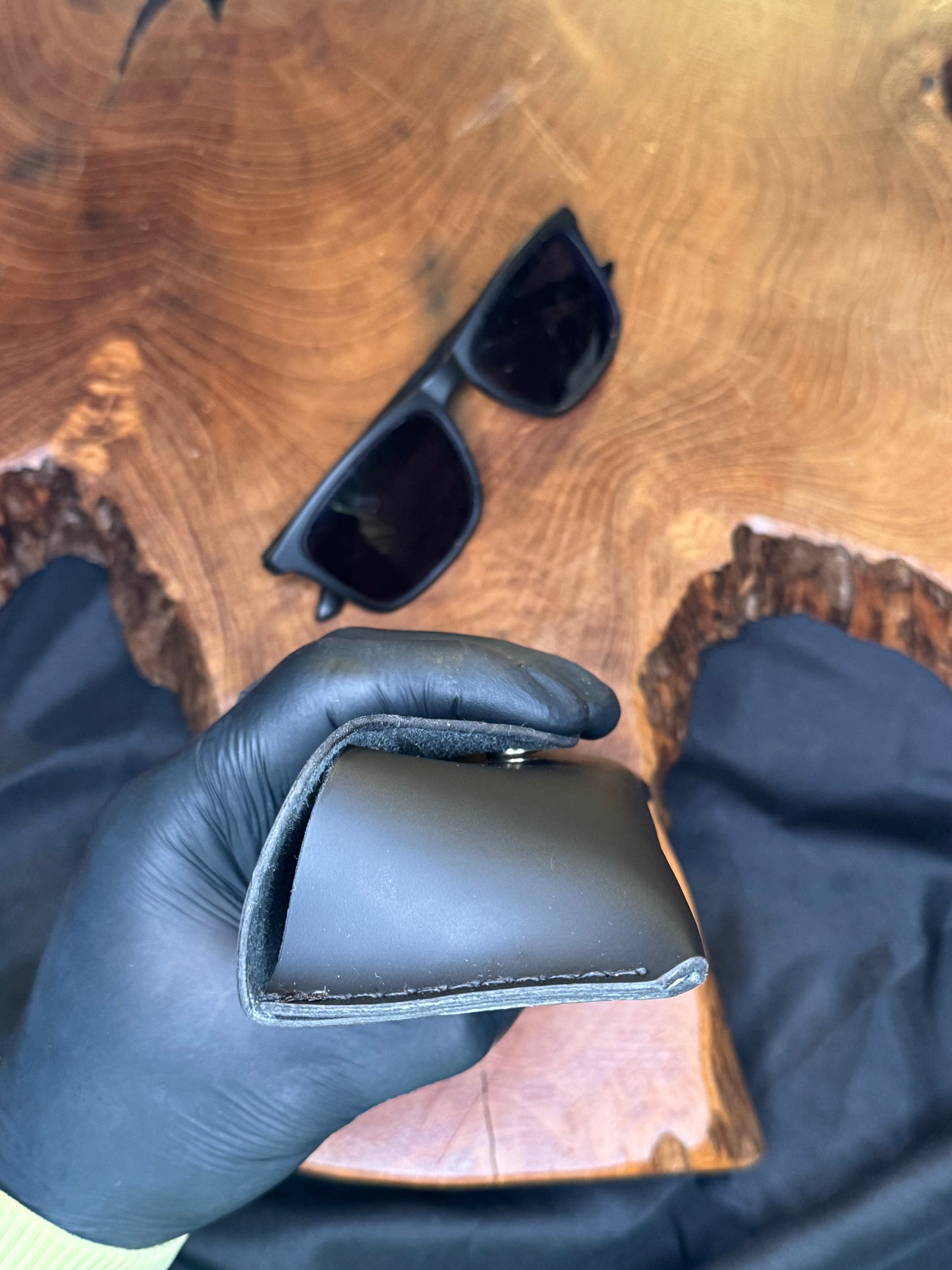 Étui à lunette fait main en cuir noir