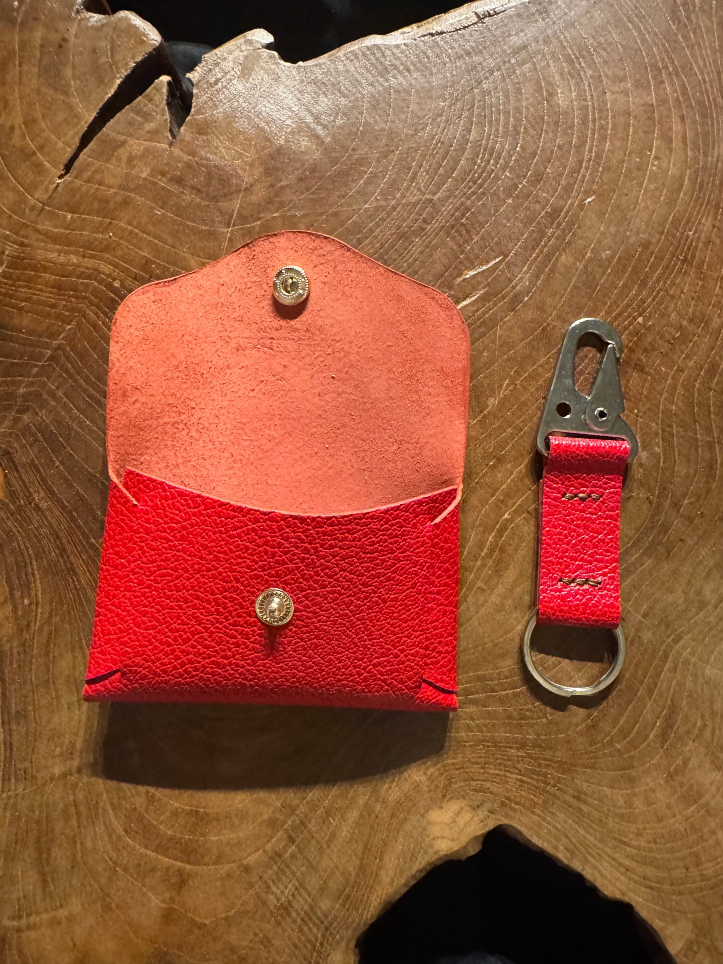 Porte carte avec une porte clé