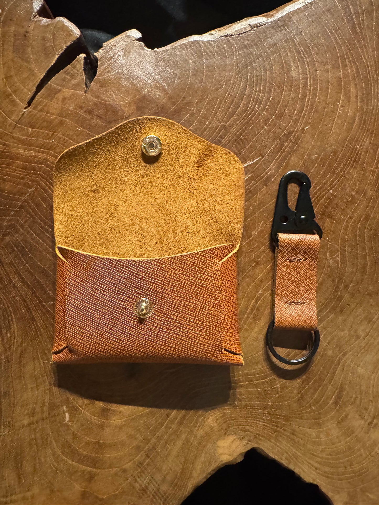 Porte carte avec une porte clé