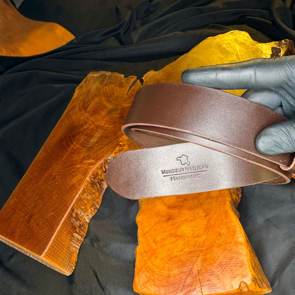 Ceinture Marron Homme en cuir fait main, boucle zamak