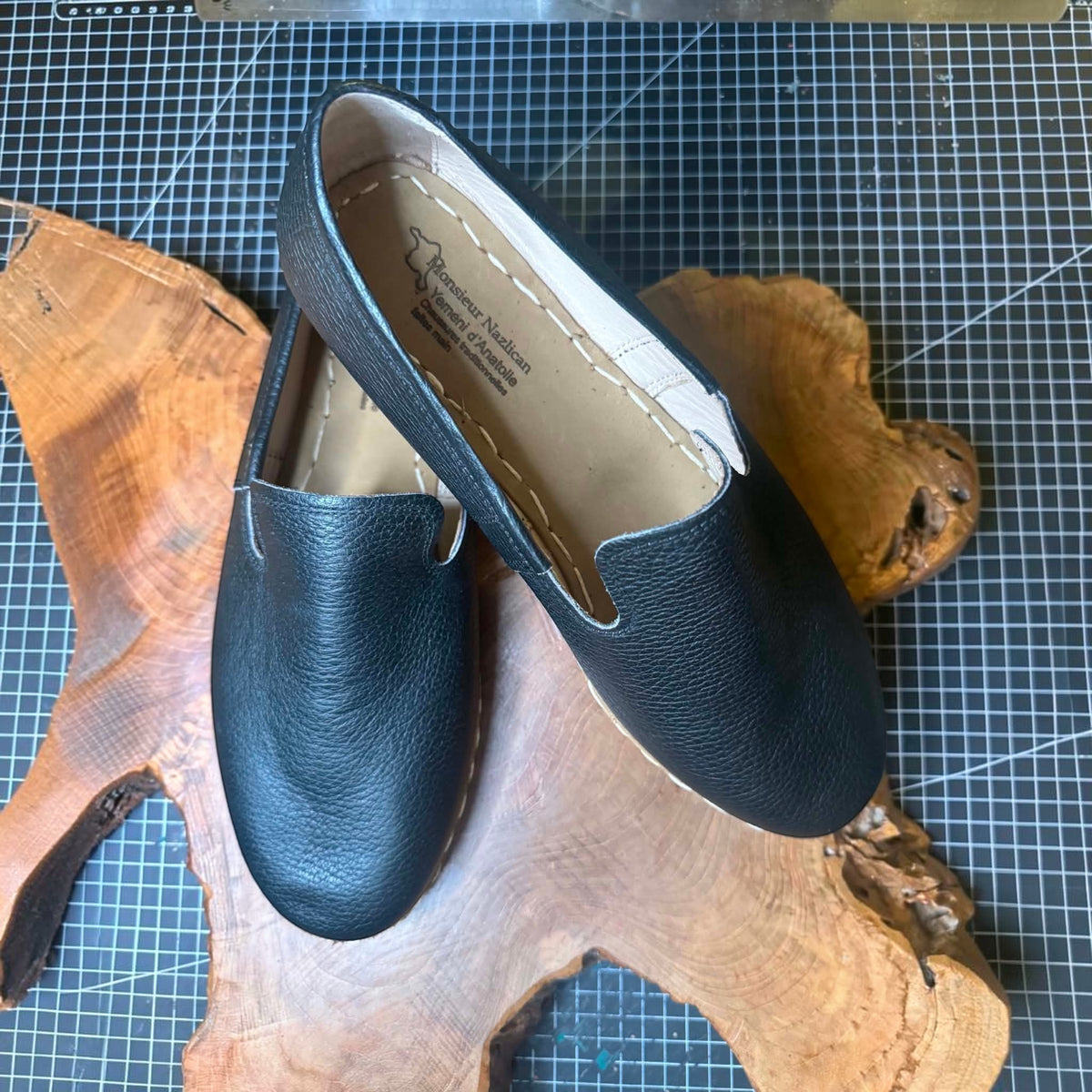 Yemeni d'Anatolie Noir Classique – Chaussures traditionnelles turques faites main