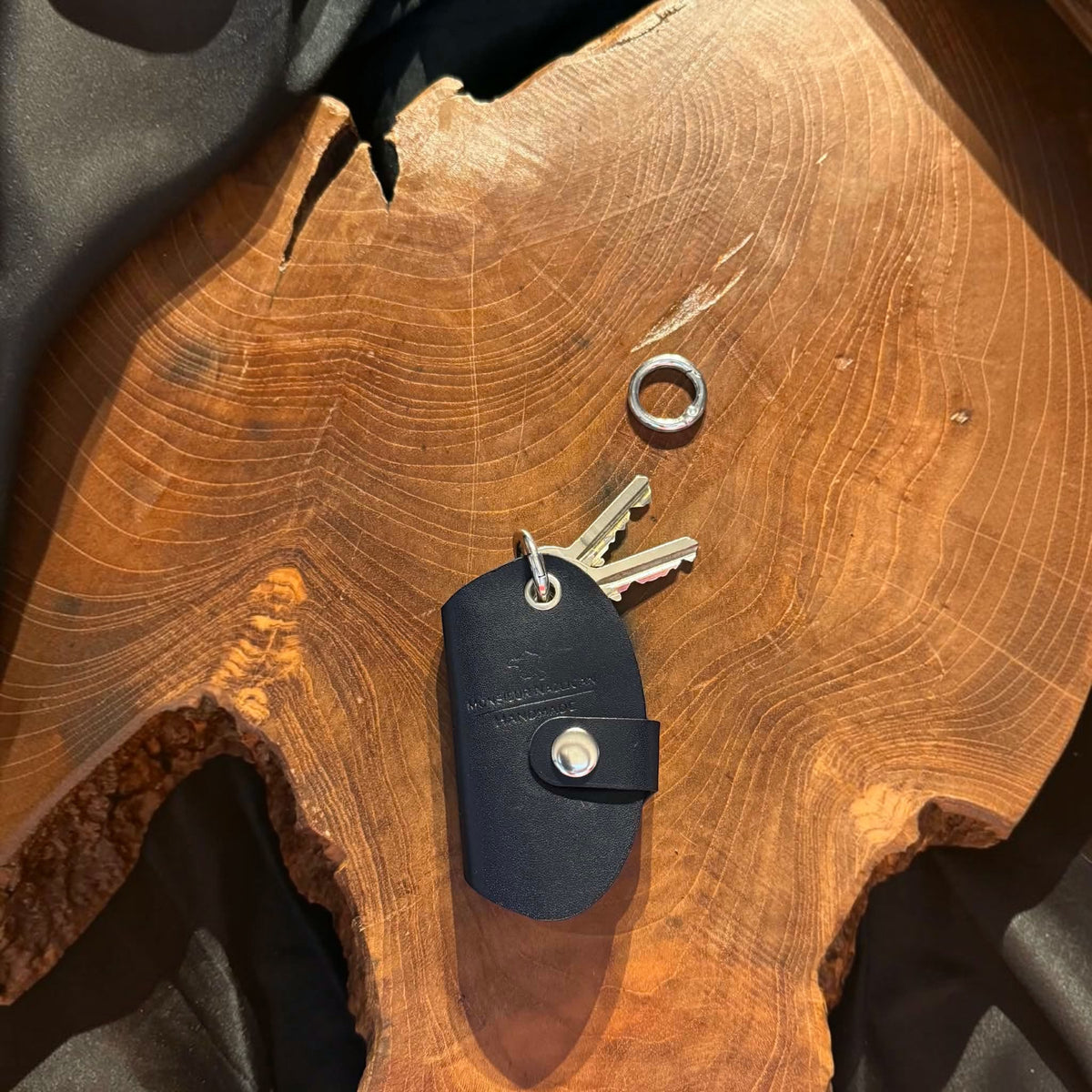 Handmade closed leather keychain